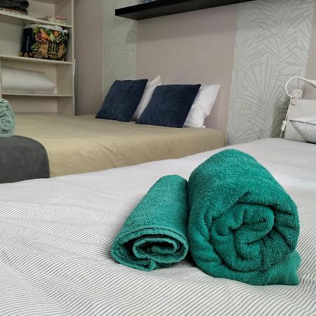 Guest House Patrocinio Corroios Exterior photo